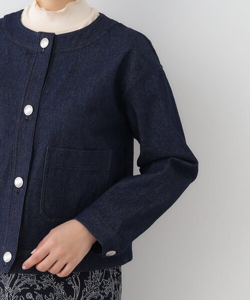 LAURA ASHLEY（ローラアシュレイ）の「【洗える/コットン100%/ポケット付き】ノーカラーデニムジャケット（デニムジャケット・レディース・ネイビー・40/38）」の10枚目の写真