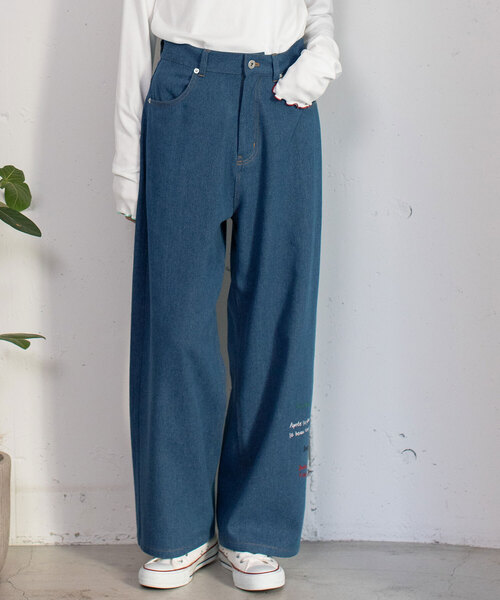 POU DOU DOU（プードゥドゥ）の「メッセージ刺繍ストレートパンツ（その他パンツ・レディース・ブラック/ベージュ/ブルー系・M）」の4枚目の写真