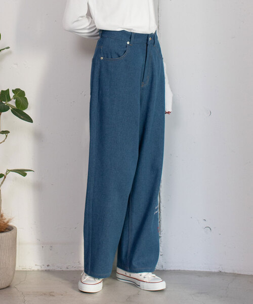 POU DOU DOU（プードゥドゥ）の「メッセージ刺繍ストレートパンツ（その他パンツ・レディース・ブラック/ベージュ/ブルー系・M）」の6枚目の写真