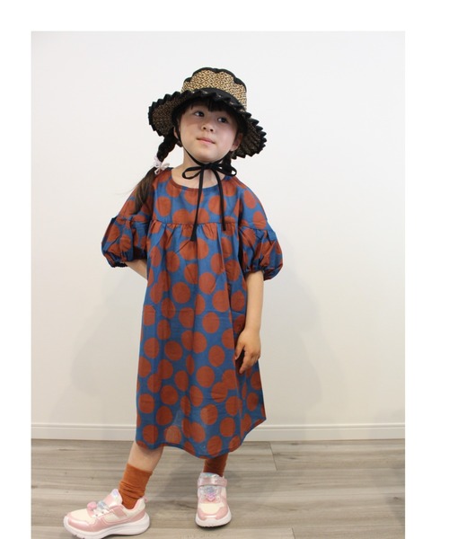 TARKER（ターカー）の「ドット柄ワンピース（ワンピース・キッズ・ブラウン/ブラック・80/90/100/110/120/130）」の13枚目の写真