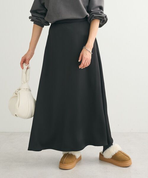 Green　Parks（グリーンパークス）の「・Petit Fleur サテンフレアスカート（スカート・レディース・ピンク/ブラック/オフホワイト/グレー・FREE）」の5枚目の写真