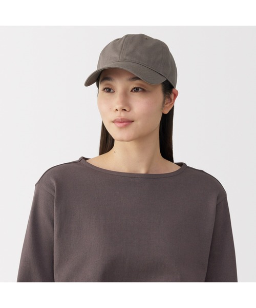 無印良品(ムジルシリョウヒン)の「UVカット コットンツイル キャップ(キャップ・レディース・ダークブラウン/ブラック/アイボリー・55-59cm)」の22枚目の写真
