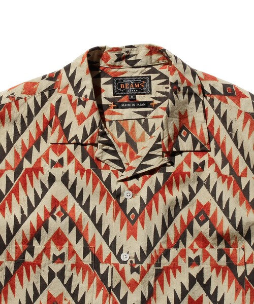 BEAMS PLUS（ビームスプラス）の「ジグザグ プリント オープンカラー シャツ（シャツ/ブラウス・メンズ・ベージュ・S/L/XL）」の3枚目の写真