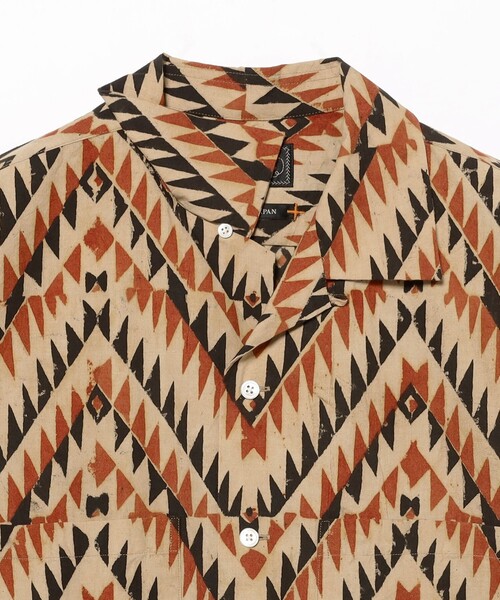 BEAMS PLUS（ビームスプラス）の「ジグザグ プリント オープンカラー シャツ（シャツ/ブラウス・メンズ・ベージュ・S/L/XL）」の11枚目の写真