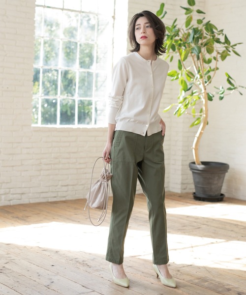 OPAQUE.CLIP（オペークドットクリップ）の「クルーネックニットカーディガン/オーガニックコットン混【UV/洗濯機洗い可】（カーディガン/ボレロ・レディース・ホワイト/ブラック/ピンク系/ネイビー・36/38/40/42）」の13枚目の写真