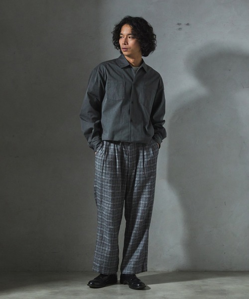 JOURNAL STANDARD relume(ジャーナルスタンダード レリューム)の「【ZOZO限定】T/C TWILL クロップドL/S(シャツ/ブラウス・メンズ・チャコール/ブラック/カーキ/アイボリー・XS/S/M/L/XL)」の6枚目の写真