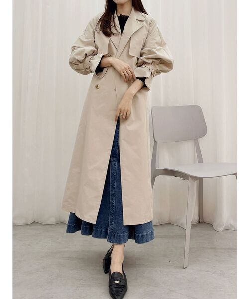 MERCURYDUO（マーキュリーデュオ）の「袖バルーントレンチコート（トレンチコート・レディース・アイボリー/ベージュ・SMALL/MEDIUM）」の3枚目の写真