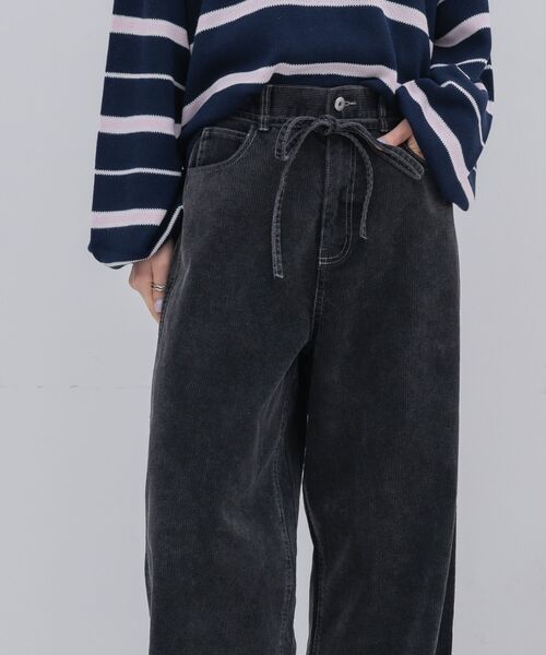 kivi(キヴィ)の「chemical cordoypants(その他パンツ・レディース・ブラック/ナチュラル/ブルー・MEDIUM/LARGE)」の2枚目の写真