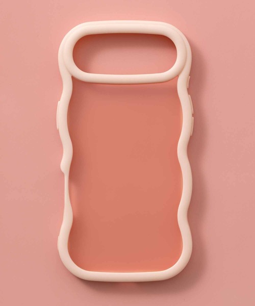 emonique(エモニーク)の「iPhoneケース カバー 滑りにくい うねうね TPUシリコン素材 マット【12/13/14/15/15p/16/16E/17/17p/Air/17e対応】(スマホケース/カバー・レディース・ピンク/ブラック/グレー・iPhone 13/iPhone 14/iPhone 16/iPhone 15/iPhone 12/iPhone 16e/iPhone 15 Pro/iPhone 17 Pro/iPhone Air/iPhone 17)」の17枚目の写真