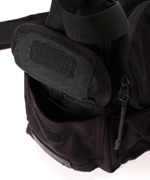 BAICYCLON by Bagjack(バイシクロン バイ バグジャック)の「BAICYCLON by bagjack/バイシクロン バイ バッグジャック/MULTI POCKETS SHOULDER BAG/S_BCL-85(ショルダーバッグ・メンズ・ブラック・F)」の4枚目の写真