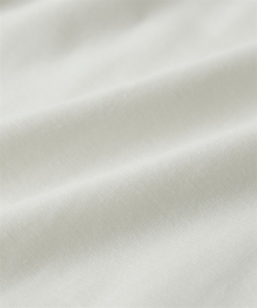 7days Life Styling(セブンデイズライフスタイリング)の「ブラウス見え シルケットポンチメタルボタンタックドルマントップス(Tシャツ/カットソー・レディース・グレイッシュベージュ/ブラック/オフホワイト・S/M/L/LL/3L/4L/5L/6L)」の14枚目の写真