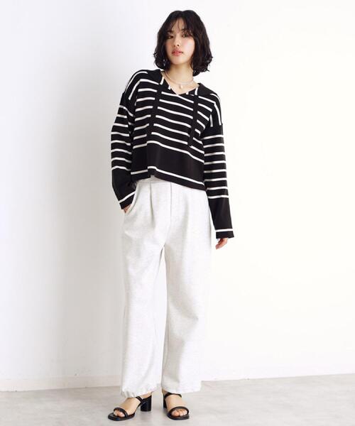 THE SHOP TK （ザ ショップ ティーケー ）の「スウェットワイドパンツ【洗える】（その他パンツ・レディース・チャコールグレー/ナチュラル・12/13）」の19枚目の写真