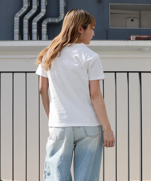 Mili affinity（ミリアフィニティー）の「マルチデザインシルバー箔プリントTシャツ（Tシャツ/カットソー・レディース・グレー系3/グレー系2/ホワイト系2/ホワイト系1/グレー系1/ホワイト系3・FREE）」の17枚目の写真