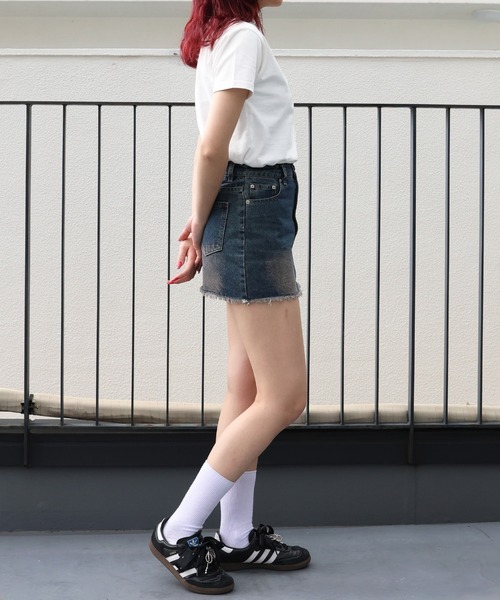 Mili affinity（ミリアフィニティー）の「マルチデザインシルバー箔プリントTシャツ（Tシャツ/カットソー・レディース・グレー系3/グレー系2/ホワイト系2/ホワイト系1/グレー系1/ホワイト系3・FREE）」の9枚目の写真