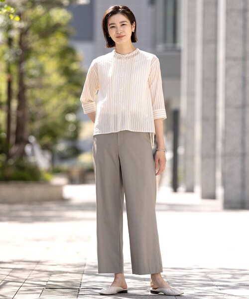 J.PRESS(ジェイプレス)の「【洗える】シアーピンストライプ ブラウスライク カットソー(Tシャツ/カットソー・レディース・ダークブラウン系1/イエロー系1/サックスブルー系1・MEDIUM/LARGE)」の4枚目の写真