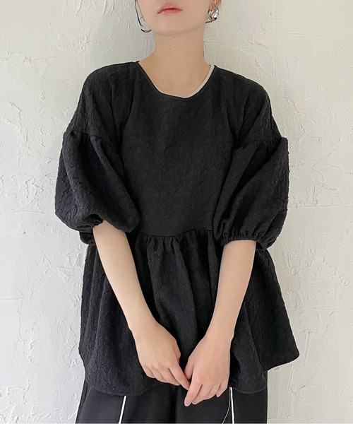 StyleSea（スタイルシー）の「ふくれジャガードデザイントップス（Tシャツ/カットソー・レディース・ブラック/オフホワイト・FREE）」の4枚目の写真