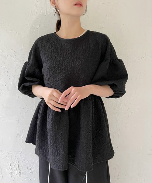 StyleSea（スタイルシー）の「ふくれジャガードデザイントップス（Tシャツ/カットソー・レディース・ブラック/オフホワイト・FREE）」の7枚目の写真