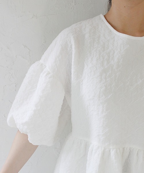 StyleSea（スタイルシー）の「ふくれジャガードデザイントップス（Tシャツ/カットソー・レディース・ブラック/オフホワイト・FREE）」の17枚目の写真