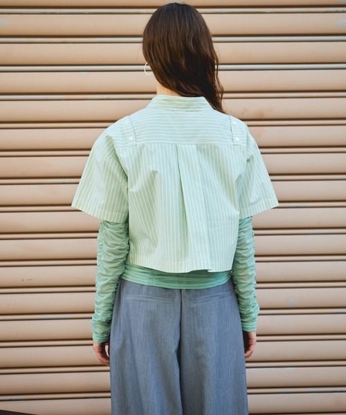 MAISON SPECIAL(メゾンスペシャル)の「Button Slit Short Shirt/ボタンスリットショートシャツ(シャツ/ブラウス・レディース・ブルー/ホワイト/グリーン・FREE)」の18枚目の写真