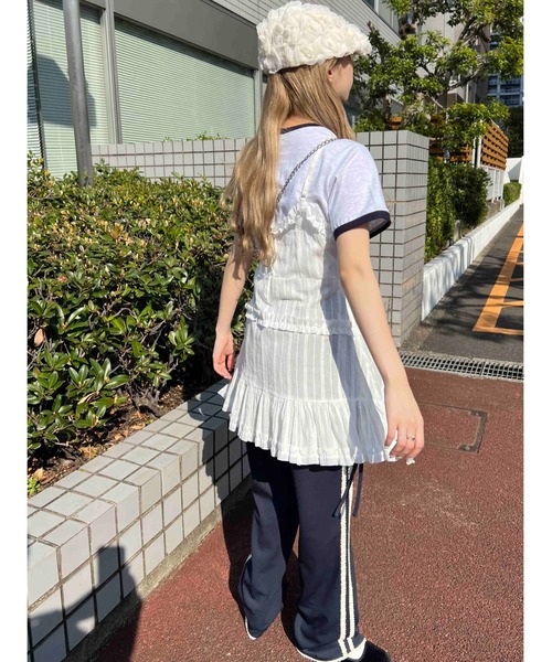 WC（ダブル シー）の「フリルデザインミニワンピース（ワンピース・レディース・ホワイト/ブラック・FREE）」の5枚目の写真