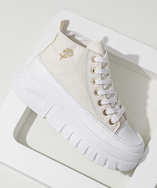 paravion(パラビオン)の「厚底シューズ(スニーカー・レディース・ホワイト/ブラック/ピンク・S/M/L)」の5枚目の写真