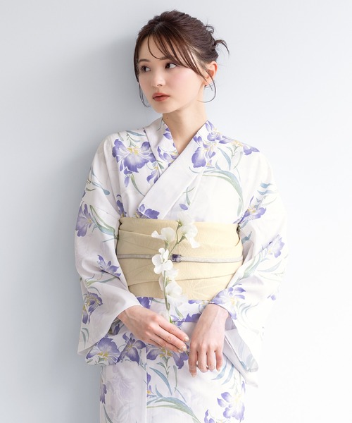 SOUBIEN(ソウビエン)の「【floro by SOUBIEN】浴衣2点セット(浴衣+半幅帯)(浴衣・レディース・ブラウン系その他/イエロー系その他/ブルー系6/ブラウン系その他2/ネイビー系/ブルー系2/ブルー系4/スカイブルー系/ブルー系3/ブルー系5/ブラウン系その他3/ブルー系/ブルー系1/ブラック系/ベージュ系その他/ホワイト×パープル/パープル系/ホワイト×ブルー/ベージュ系その他2/ベージュ系その他3/ベージュ系/ベージュ系その他4・FREE)」の3枚目の写真