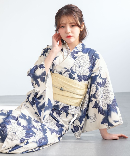 SOUBIEN(ソウビエン)の「【floro by SOUBIEN】浴衣2点セット(浴衣+半幅帯)(浴衣・レディース・ブラウン系その他/イエロー系その他/ブルー系6/ブラウン系その他2/ネイビー系/ブルー系2/ブルー系4/スカイブルー系/ブルー系3/ブルー系5/ブラウン系その他3/ブルー系/ブルー系1/ブラック系/ベージュ系その他/ホワイト×パープル/パープル系/ホワイト×ブルー/ベージュ系その他2/ベージュ系その他3/ベージュ系/ベージュ系その他4・FREE)」の8枚目の写真