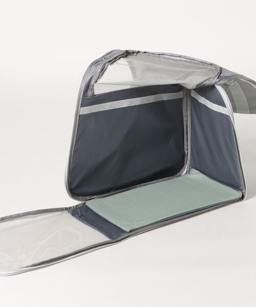 aimoha（アイモハ）の「軽量　ペット用キャリーケース（ペット用キャリーケース・レディース・ホワイト/グレー・LARGE/MEDIUM）」の4枚目の写真