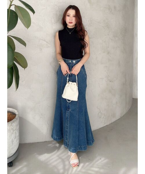 MERCURYDUO（マーキュリーデュオ）の「ノースリーブニット（ニット/セーター・レディース・オフホワイト/ライム/ブラック/ライトブルー・FREE）」の12枚目の写真