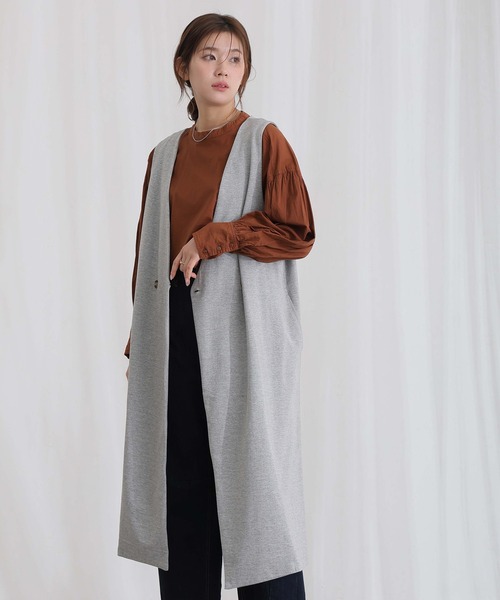 ElegChic(エレグシック)の「ミニ裏毛 ノーカラー リラックス ロング ベスト(つなぎ/オールインワン・レディース・グレー/ブラック/ライトベージュ/チャコール・M/XL/4L)」の3枚目の写真