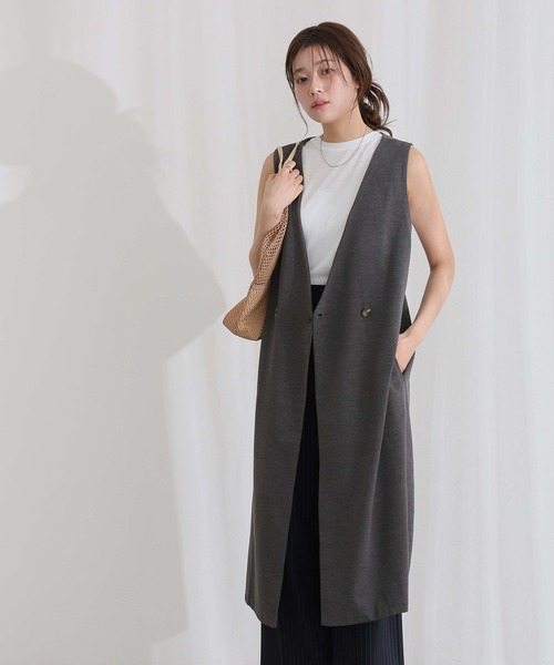 ElegChic(エレグシック)の「ミニ裏毛 ノーカラー リラックス ロング ベスト(つなぎ/オールインワン・レディース・グレー/ブラック/ライトベージュ/チャコール・M/XL/4L)」の1枚目の写真