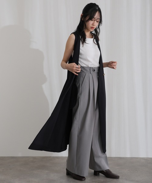 ElegChic(エレグシック)の「ミニ裏毛 ノーカラー リラックス ロング ベスト(つなぎ/オールインワン・レディース・グレー/ブラック/ライトベージュ/チャコール・M/XL/4L)」の7枚目の写真