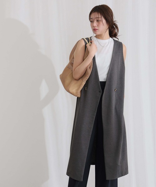 ElegChic(エレグシック)の「ミニ裏毛 ノーカラー リラックス ロング ベスト(つなぎ/オールインワン・レディース・グレー/ブラック/ライトベージュ/チャコール・M/XL/4L)」の17枚目の写真