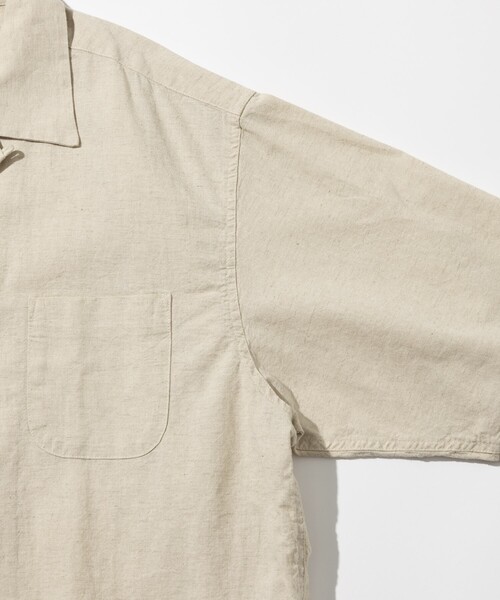 HINSON(ヒンソン)の「HINSON/ヒンソン コットンリネン オープンカラー ショートスリーブシャツ(シャツ/ブラウス・メンズ・サックスブルー/オリーブ/オフホワイト/ブラック・LARGE/MEDIUM)」の6枚目の写真