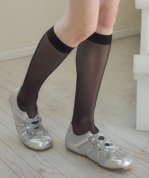 Birthday room（バースデイルーム）の「レースアップバレエスニーカー/lace‐up ballet sneakers（スニーカー・レディース・シルバー/アイボリー/ピンク・SMALL/MEDIUM/LARGE）」の21枚目の写真