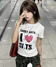 DEVICE（デバイス）の「SORRY BOYS I LOVE CATS ハート プリント 古着風 半袖 Tシャツ 韓国ファッション 韓国ストリート ストリートファッション Y2K レオパード 豹柄 ネコ（Tシャツ/カットソー・メンズ）」