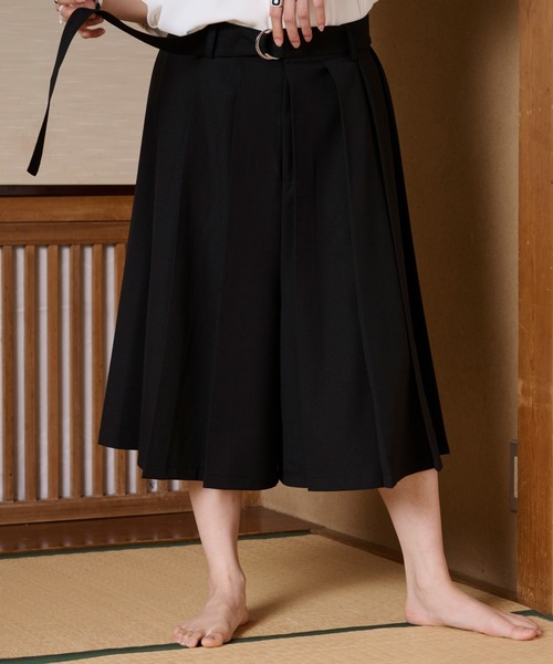 狐独(コドク)の「【狐独】ワイドプリーツショーツ(その他パンツ・メンズ・ブラック・LARGE/MEDIUM)」の19枚目の写真