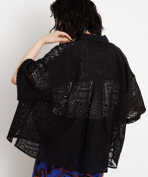 THE SHOP TK (ザ ショップ ティーケー )の「総レースシャツ【洗える】(シャツ/ブラウス・レディース・オフホワイト/ブラック・99)」の7枚目の写真