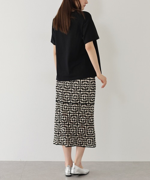 J by blue(ジェイバイブルー)の「クロシェニットスカート(スカート・レディース・ベージュ系/ブラック系/ベージュ・MEDIUM)」の14枚目の写真