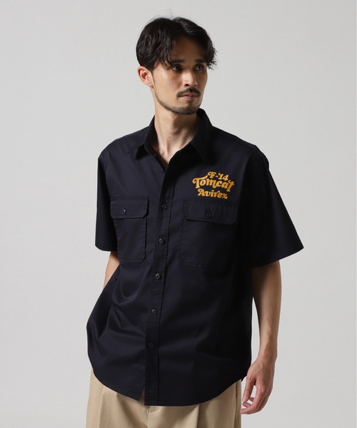 AVIREX（アヴィレックス）の「《WEB&DEPOT限定》TWILL TOMCAT SHIRT / ツイル トムキャット 半袖シャツ / AVIREX / アヴィレックス（シャツ/ブラウス・メンズ・ネイビー/カーキ・MEDIUM/LARGE/X-LARGE/XX-LARGE）」の4枚目の写真