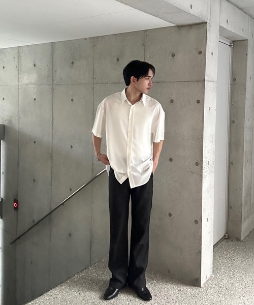 Otte(オッテ)の「シンプルシフォンサマーシャツ(シャツ/ブラウス・メンズ・ブラック/ホワイト/ブルー/ダークグリーン・MEDIUM/LARGE/SMALL)」の15枚目の写真