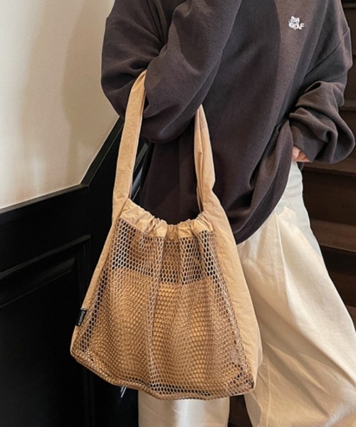 Ritzy(リッツィー)の「切り替えメッシュインナーバック付きトートバック(トートバッグ・レディース・ホワイト/レッド/ブラック/ベージュ・FREE)」の9枚目の写真