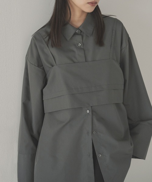 hellam(へラム)の「ブロード ビスチェアンサンブルシャツ(シャツ/ブラウス・レディース・チャコール/ブルー/オフホワイト/ブラウン/ブラック・FREE)」の3枚目の写真