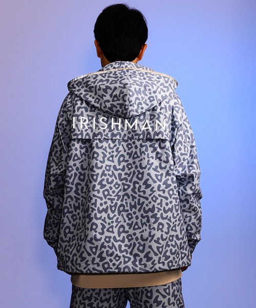 IRISHMAN(アイリッシュマン)の「【REFLECT】signature logo full zip hoodie / 光る防水フルジップフーディ(UNISEX)(パーカー・メンズ・グリーン/ホワイト/ブルー・M/XL/L/S)」の5枚目の写真