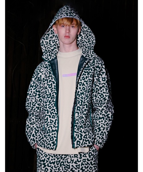 IRISHMAN(アイリッシュマン)の「【REFLECT】signature logo full zip hoodie / 光る防水フルジップフーディ(UNISEX)(パーカー・メンズ・グリーン/ホワイト/ブルー・M/XL/L/S)」の17枚目の写真