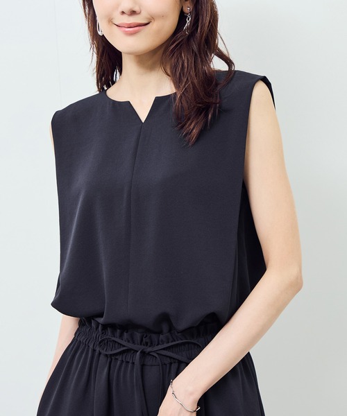 ROPE' PICNIC（ロペピクニック）の「ジョーゼット肩タックブラウス/セットアップ対応（シャツ/ブラウス・レディース・カーキ/ブラック/ネイビー・38/36）」の3枚目の写真