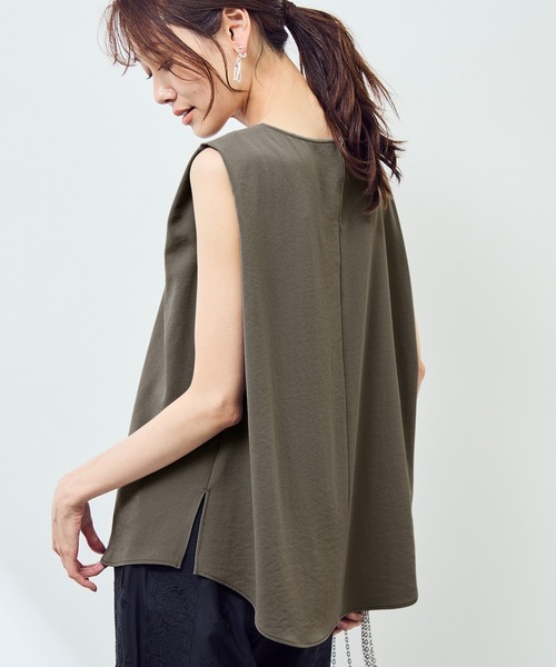 BLK/S/肩タックブラウス BLK/S/肩タックブラウス サテンスタンドタックブラウス - SOÉJU