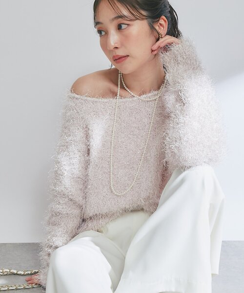 La boutique BonBon（ラブティックボンボン）の「【最強モテニット】フェザーヤーンラメニット（ニット/セーター・レディース・ライトベージュ/グレー系その他/ピンク・FREE）」の11枚目の写真