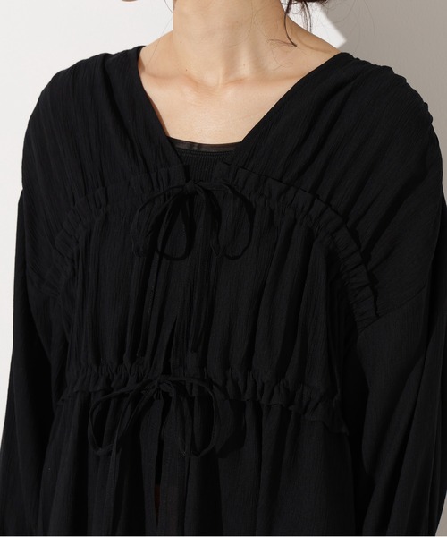 N.（N. Natural Beauty Basic）（エヌエヌナチュラルビューティーベーシック）の「楊柳シャーリングリボンブラウス（シャツ/ブラウス・レディース・アイボリー/レッド/ブラック・MEDIUM）」の21枚目の写真