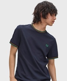 FRED PERRY(�t���b�h�y���[)��Twin Tipped T-Shirt�^�e�B�b�v���C���s�V���c(T�V���c/�J�b�g�\�[)
